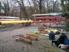 Ganz schön viel Krams liegt in der Bootshalle herum...
